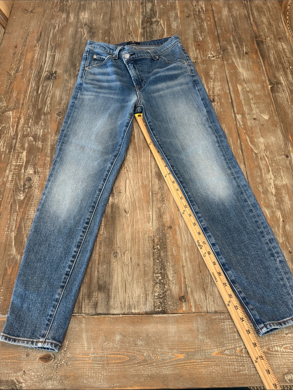 Classic Straight-Leg Blue Jeans7 for mankind